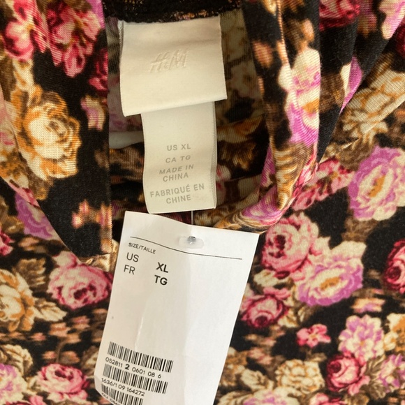 H&M Brown Floral Mock Turtle Neck with Tags - Picture 8 of 9
